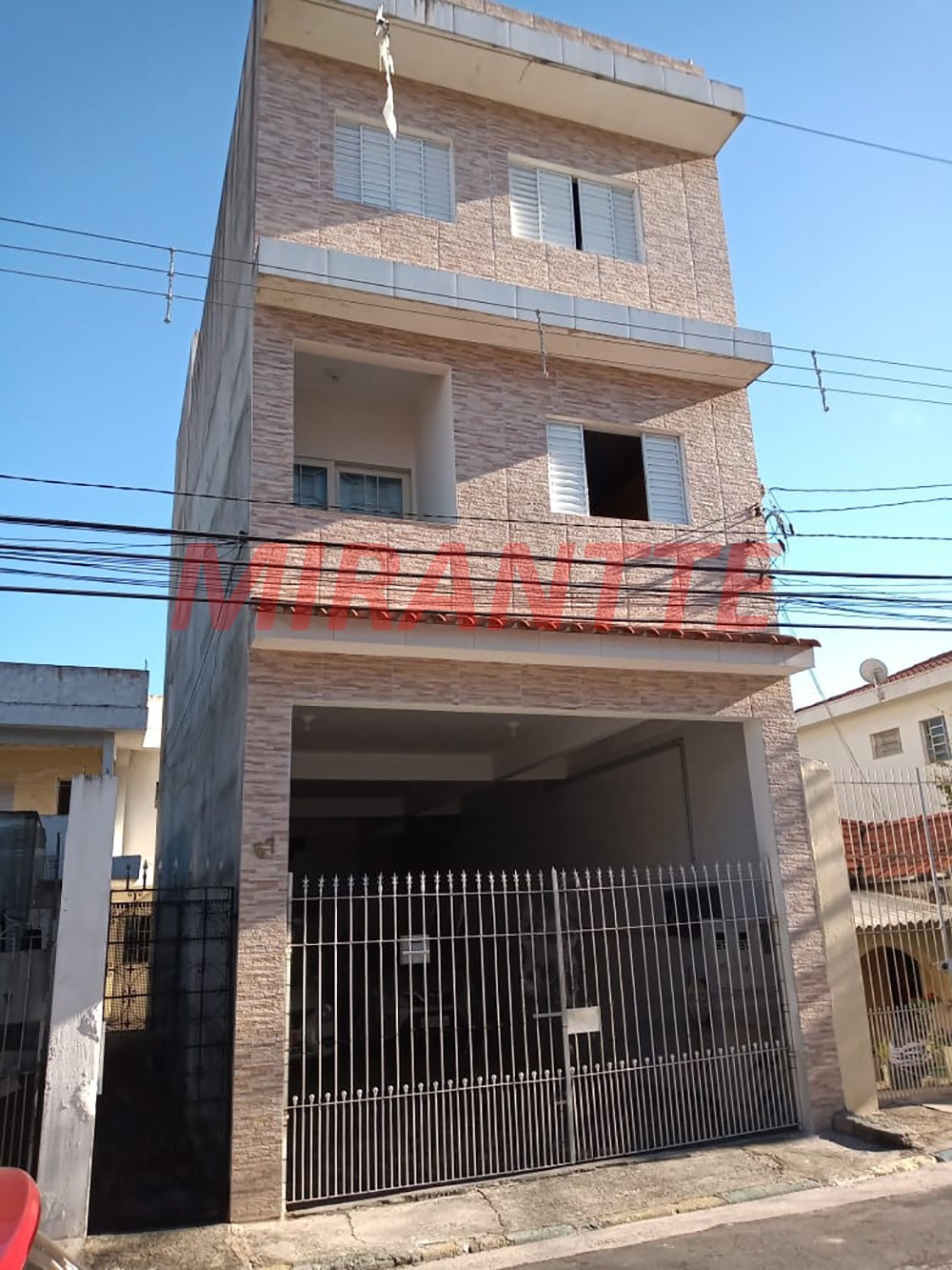Sobrado de 73m² com 4 quartos em Vila Medeiros