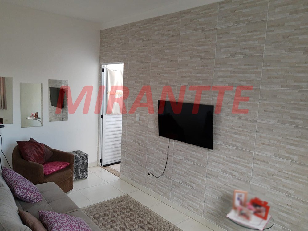 Sobrado de 73m² com 4 quartos em Vila Medeiros