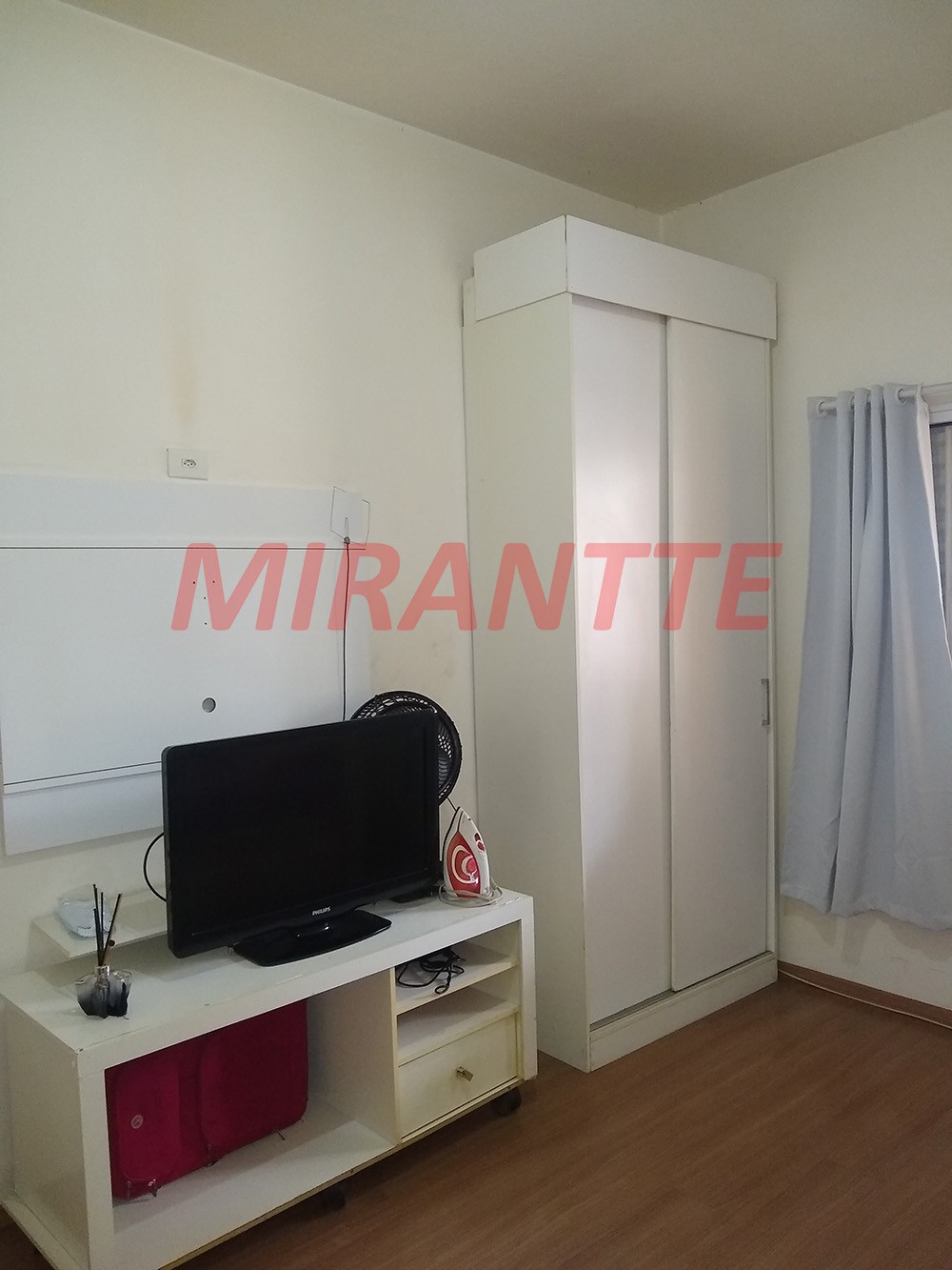 Sobrado de 223m² com 3 quartos em Santana
