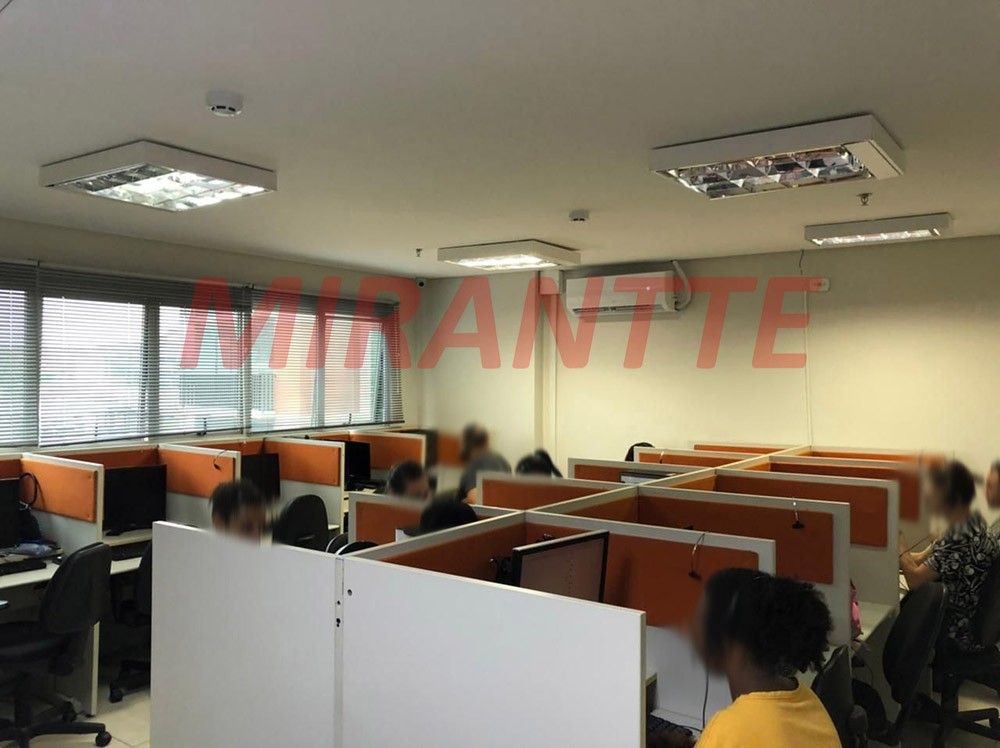 Comercial de 38m² em Santana