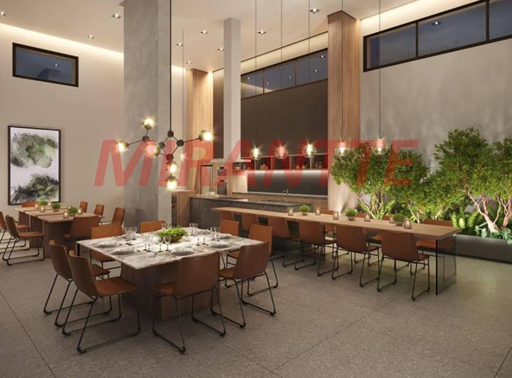 Apartamento de 67m² com 3 quartos em Vila Anastacio