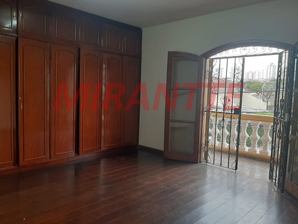 Sobrado de 402m² com 5 quartos em Santa Teresinha