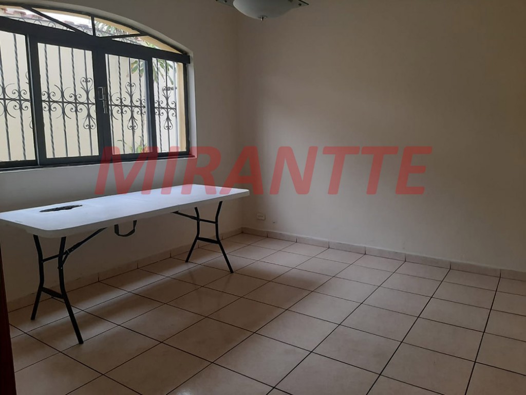 Sobrado de 402m² com 5 quartos em Santa Teresinha