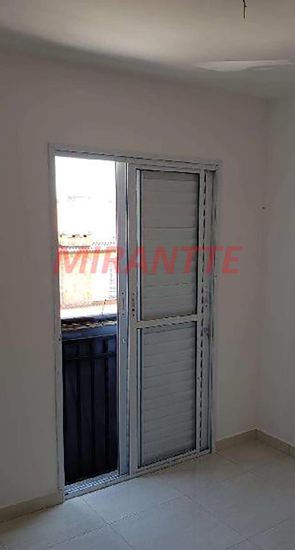 Apartamento de 48m² com 2 quartos em Vila Isolina Mazzei