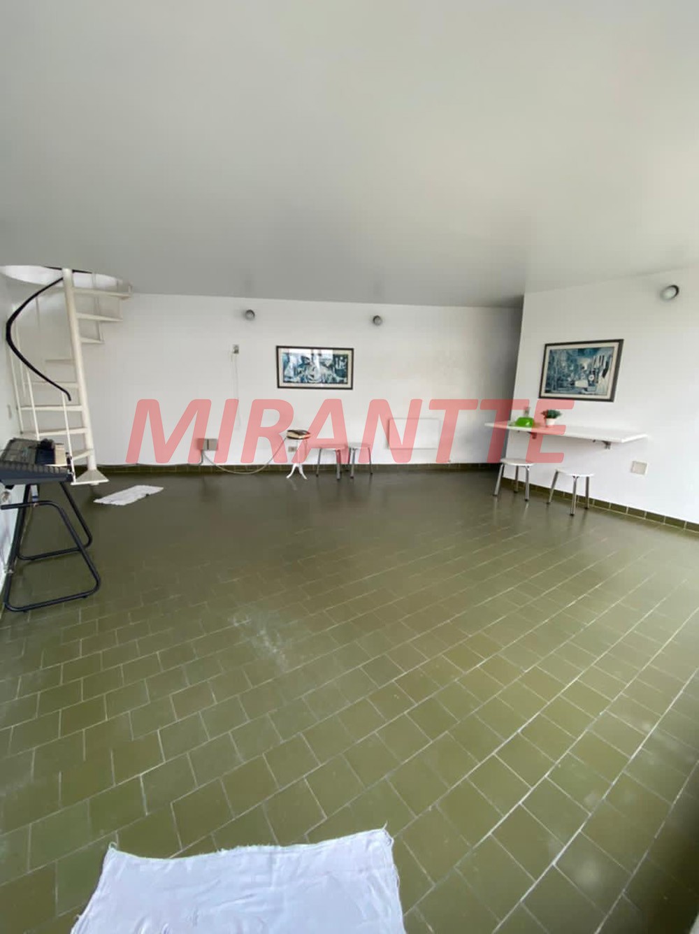 Sobrado de 600m² com 4 quartos em Vila Maria Alta