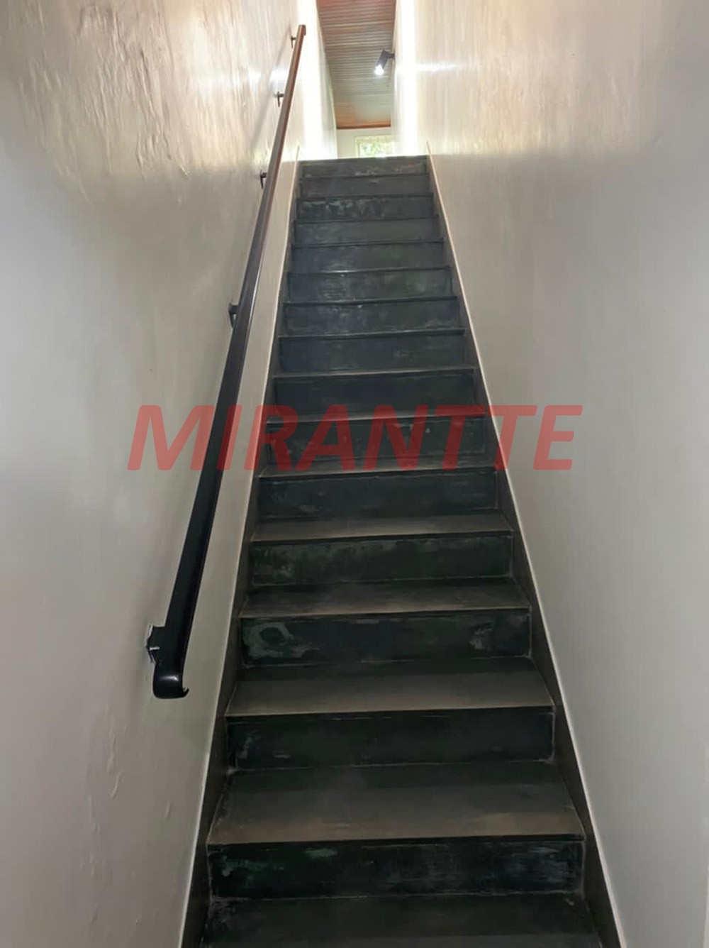 Sobrado de 600m² com 4 quartos em Vila Maria Alta
