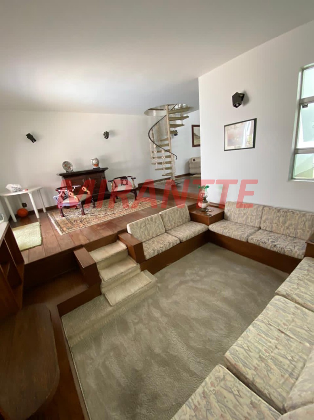 Sobrado de 600m² com 4 quartos em Vila Maria Alta