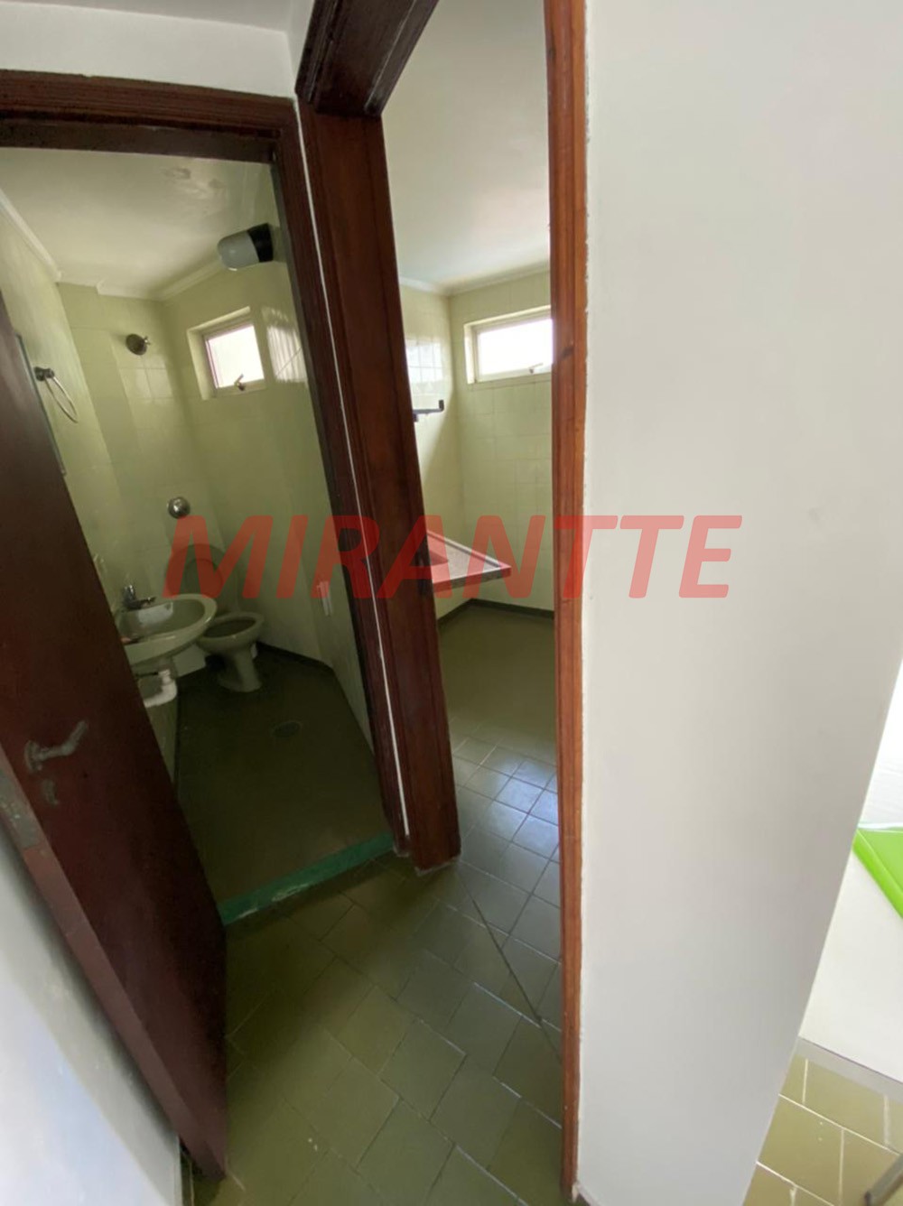 Sobrado de 600m² com 4 quartos em Vila Maria Alta