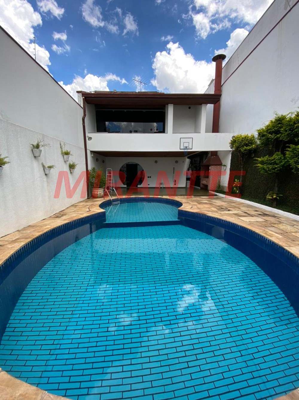 Sobrado de 600m² com 4 quartos em Vila Maria Alta