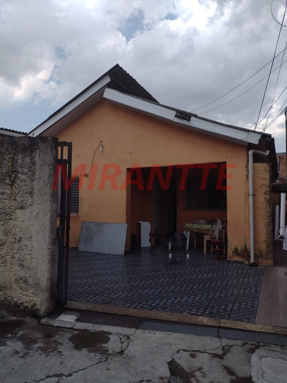 Casa terrea de 80m² com 2 quartos em Jardim Guimarães