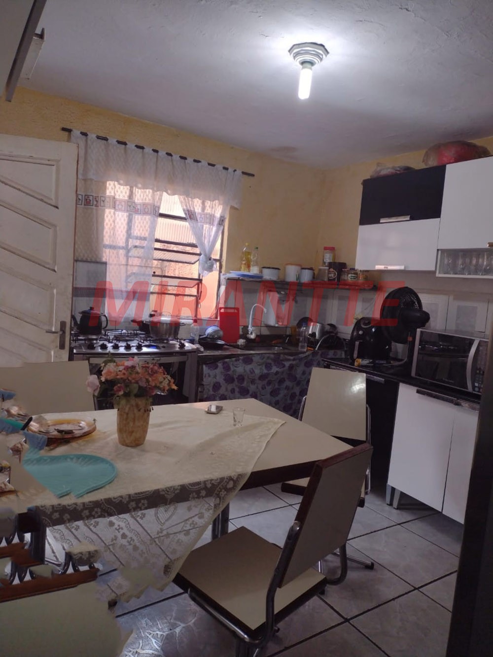 Casa terrea de 80m² com 2 quartos em Jardim Guimarães