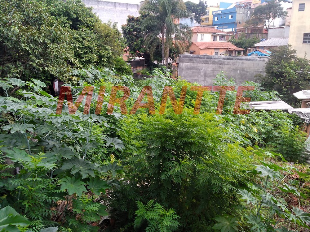 Terreno de 460m² em Freguesia do Ó