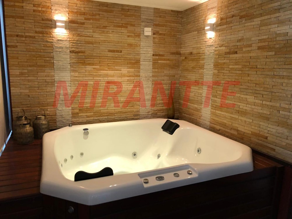 Apartamento de 190m² com 3 quartos em Santana