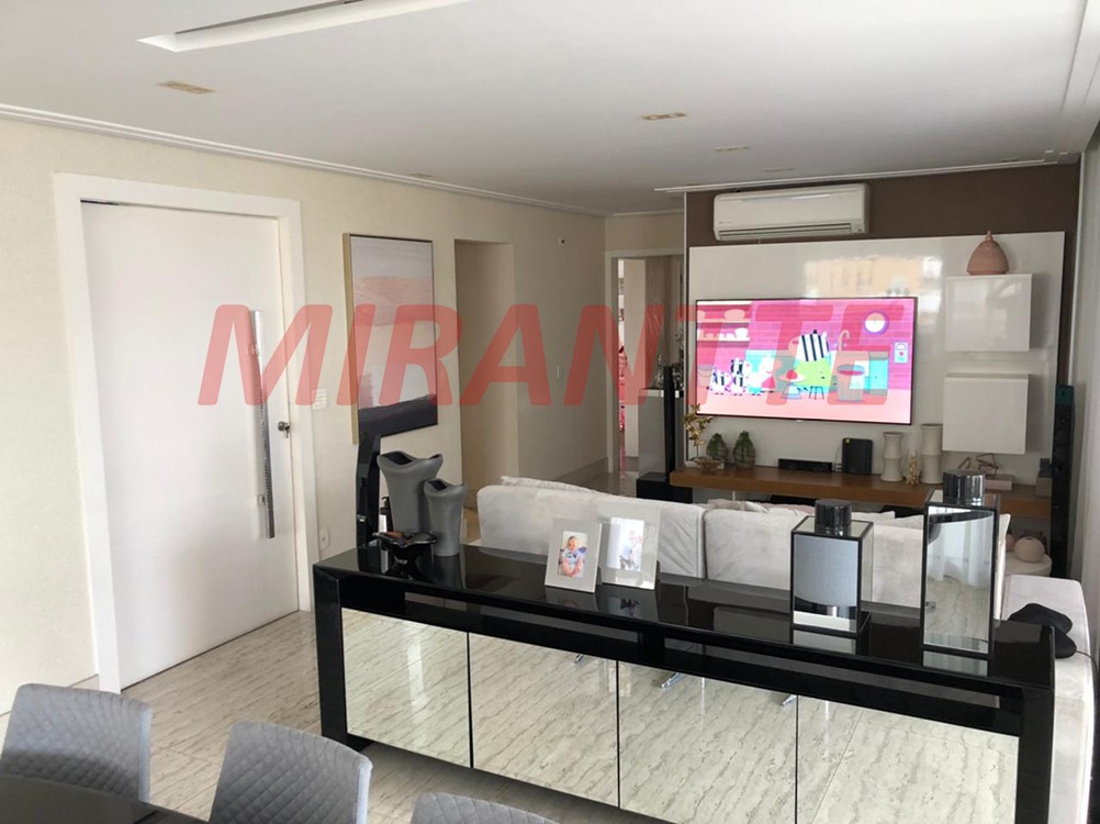 Apartamento de 190m² com 3 quartos em Santana