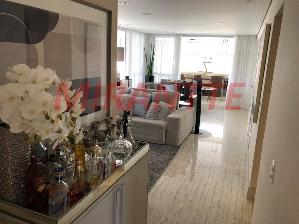 Apartamento de 190m² com 3 quartos em Santana