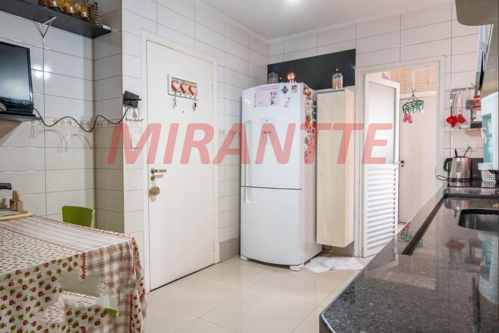 Apartamento de 117m² com 3 quartos em Santa Teresinha