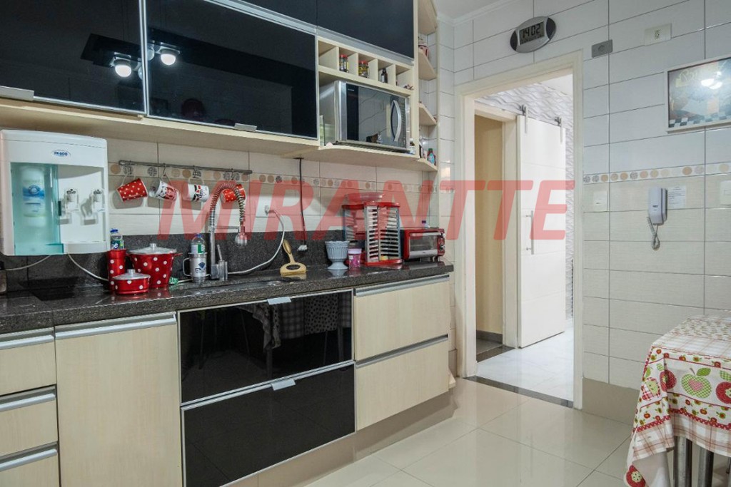 Apartamento de 117m² com 3 quartos em Santa Teresinha
