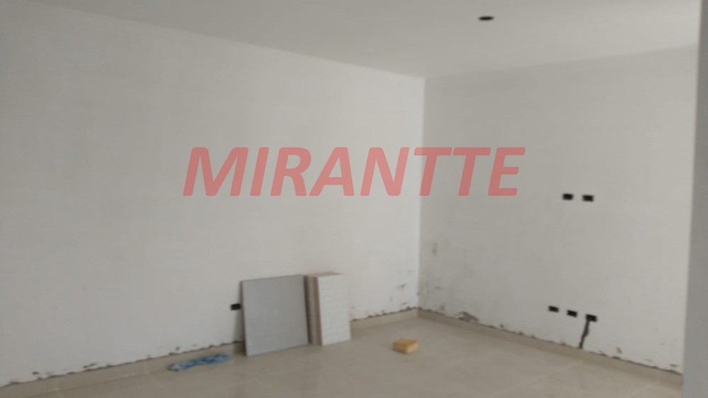 Apartamento de 25m² com 1 quarto em Tucuruvi