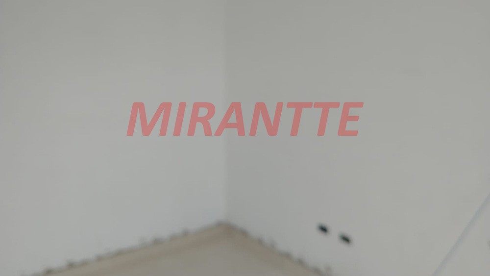 Apartamento de 25m² com 1 quarto em Tucuruvi