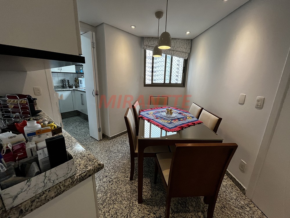 Apartamento de 208m² com 4 quartos em Santana