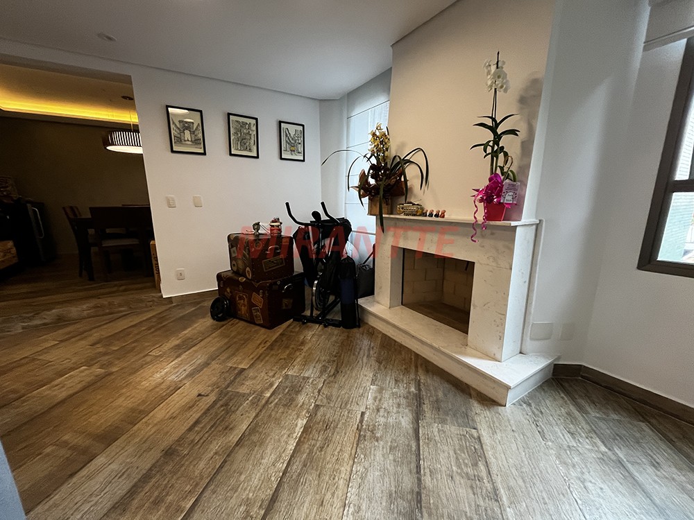 Apartamento de 208m² com 4 quartos em Santana