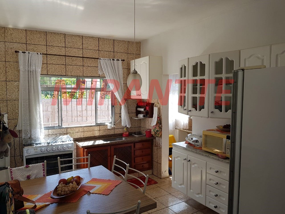 ChÁcara de 400m² com 3 quartos em Rio Acima