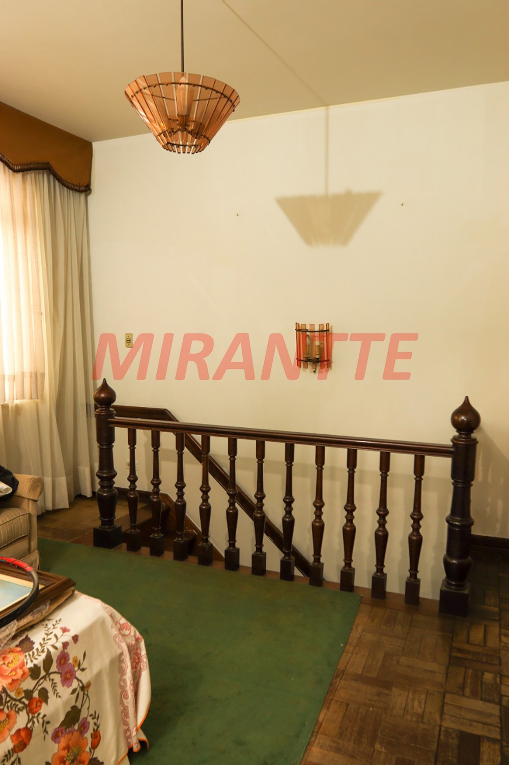 Sobrado de 685m² com 3 quartos em Santana