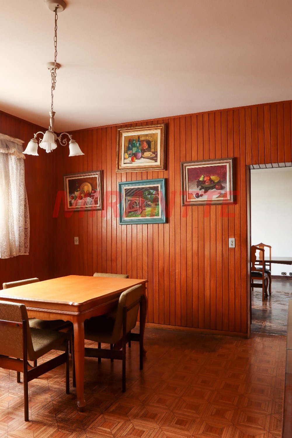 Sobrado de 685m² com 3 quartos em Santana