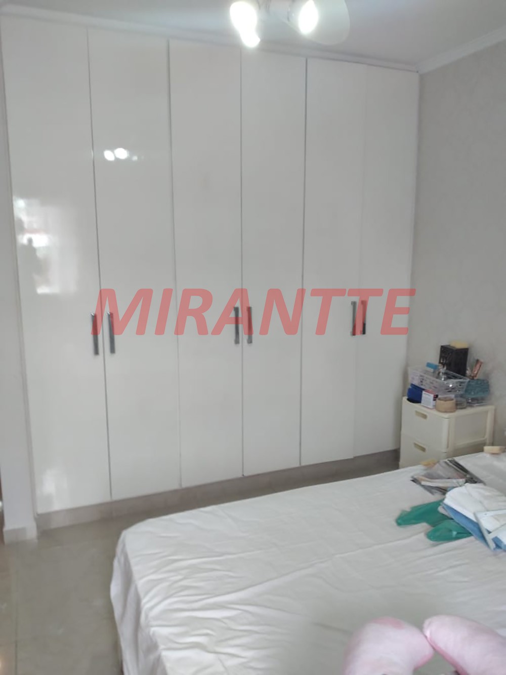 Sobrado de 350m² com 3 quartos em Santa Teresinha