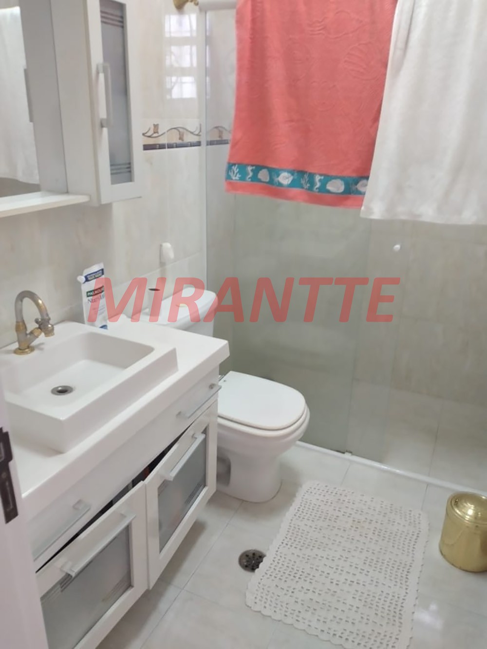 Sobrado de 350m² com 3 quartos em Santa Teresinha