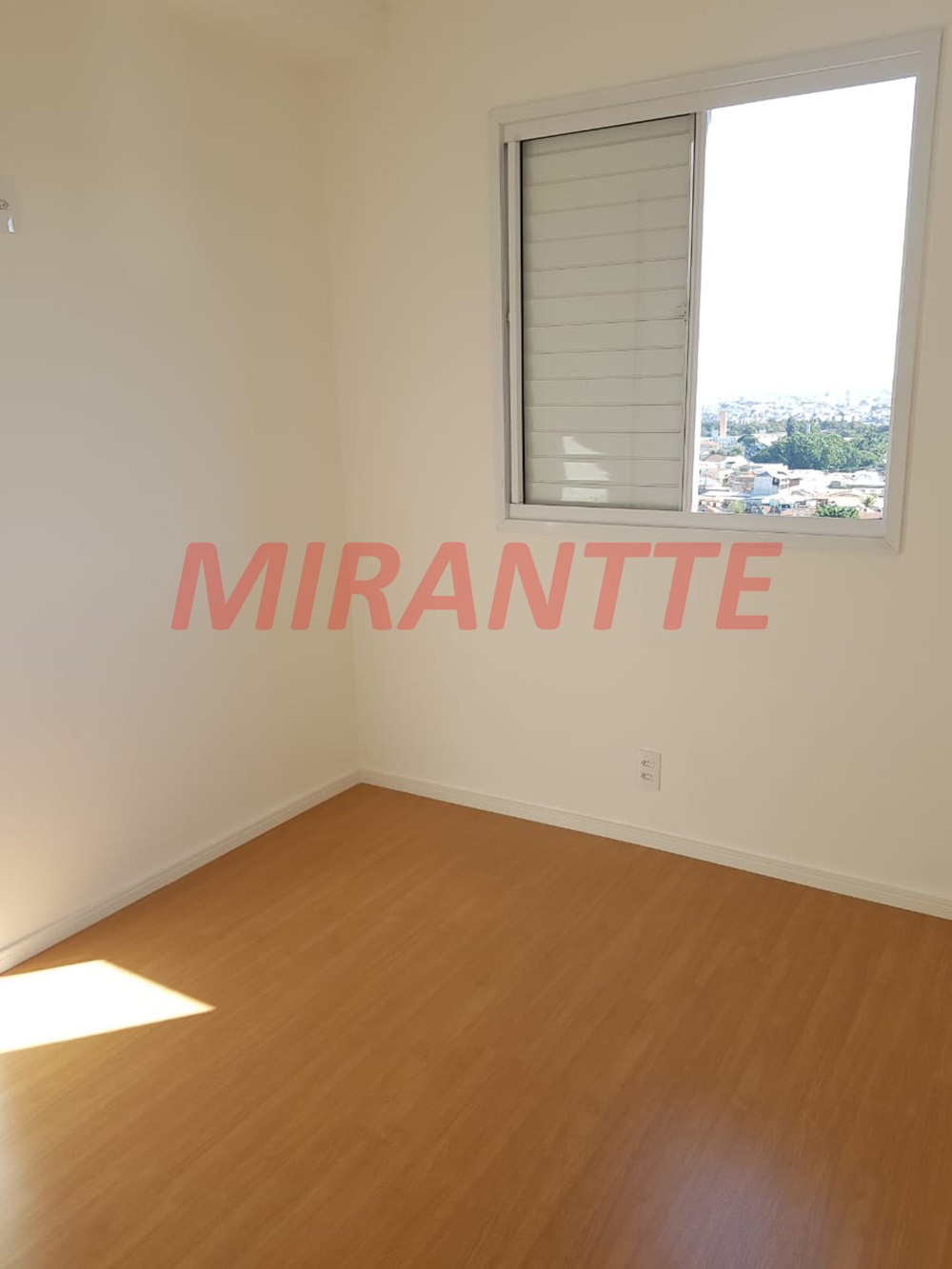 Apartamento de 45m² com 2 quartos em Cachoeirinha