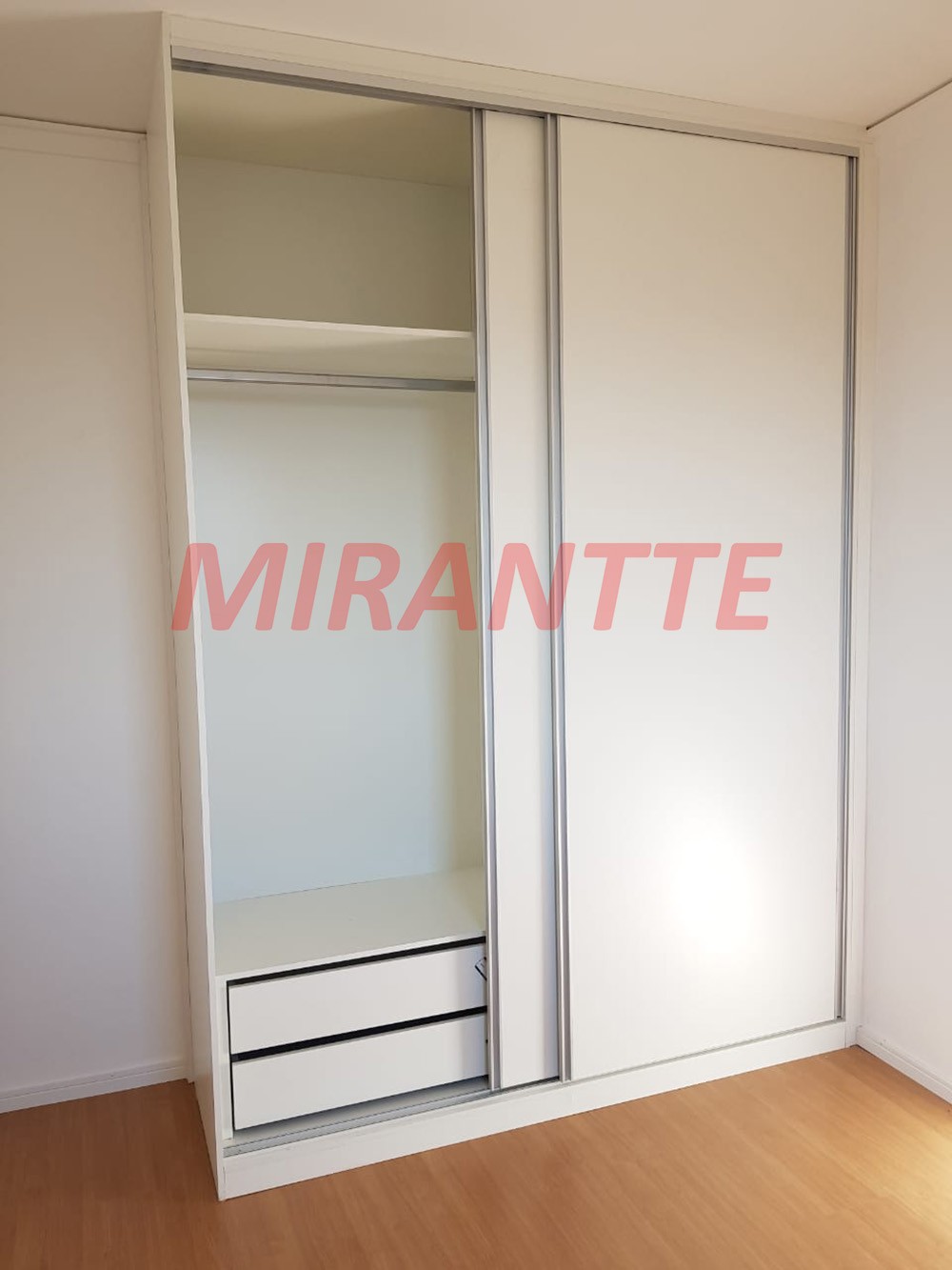 Apartamento de 45m² com 2 quartos em Cachoeirinha