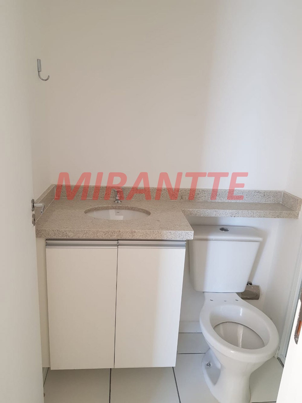 Apartamento de 45m² com 2 quartos em Cachoeirinha