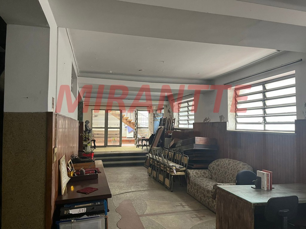 Comercial de 500m² em Santana