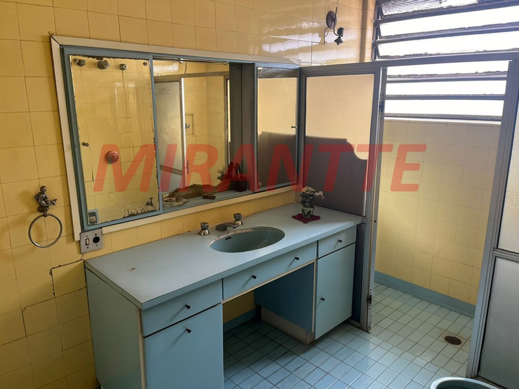 Comercial de 500m² em Santana