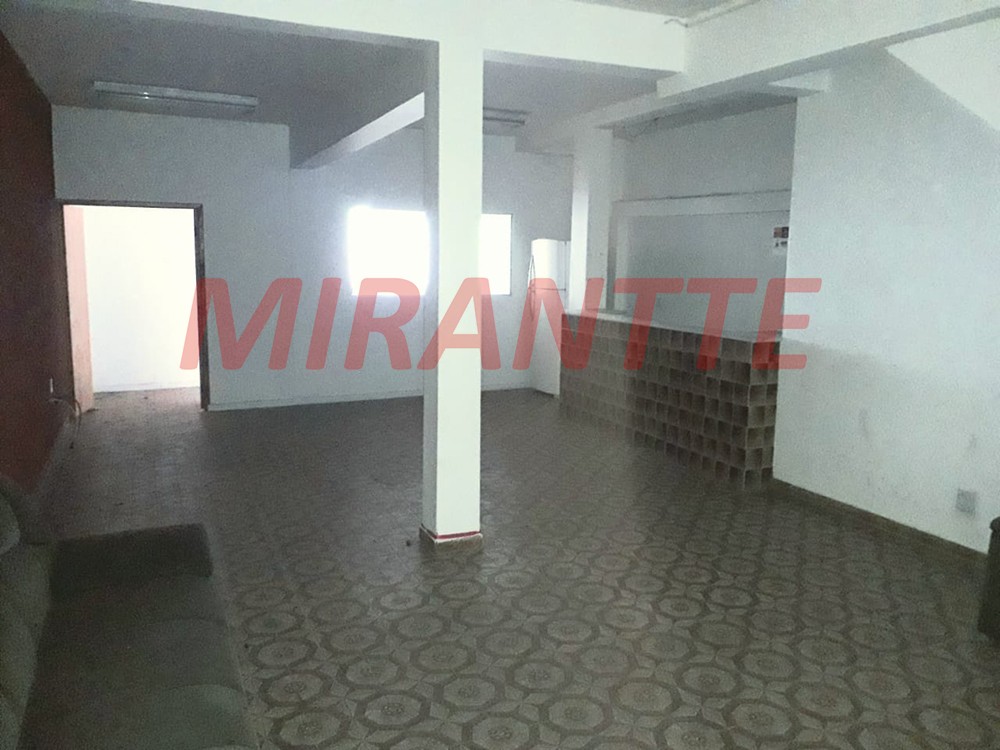 Comercial de 481m² em Santa Terezinha