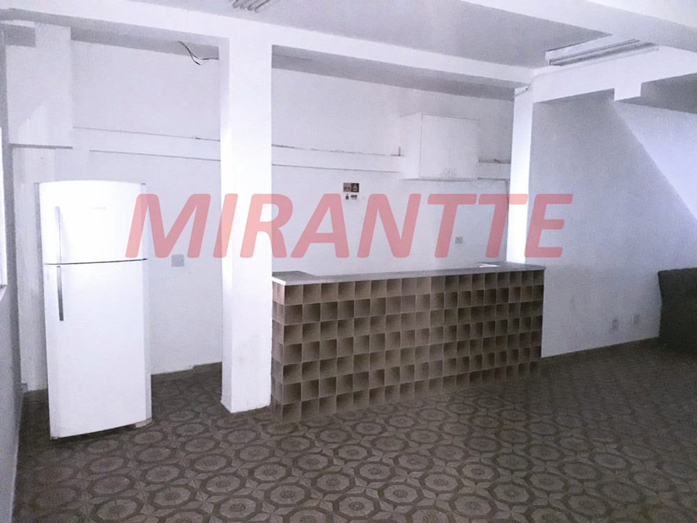 Comercial de 481m² em Santa Terezinha