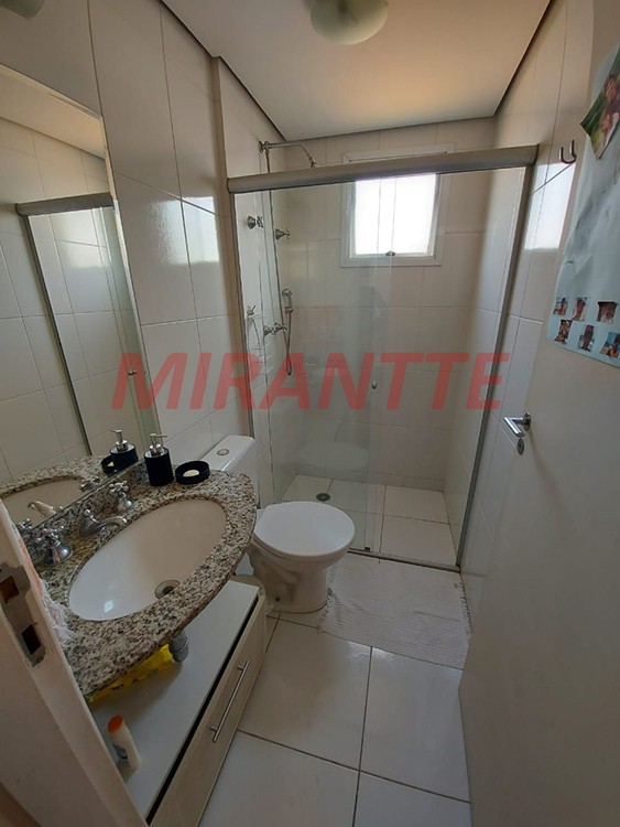 Apartamento de 84m² com 3 quartos em Água Fria