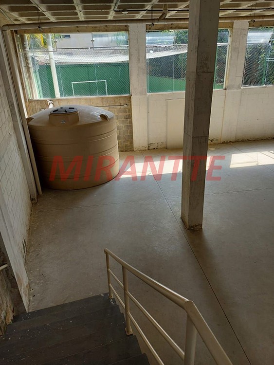Apartamento de 84m² com 3 quartos em Água Fria