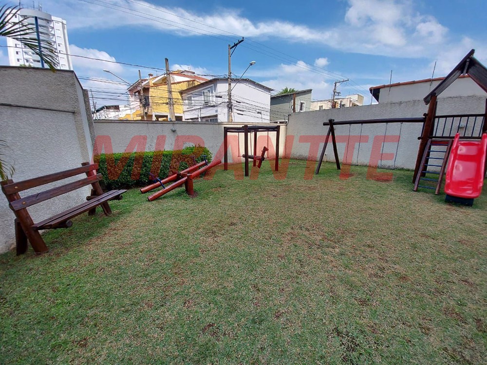 Apartamento de 84m² com 3 quartos em Água Fria