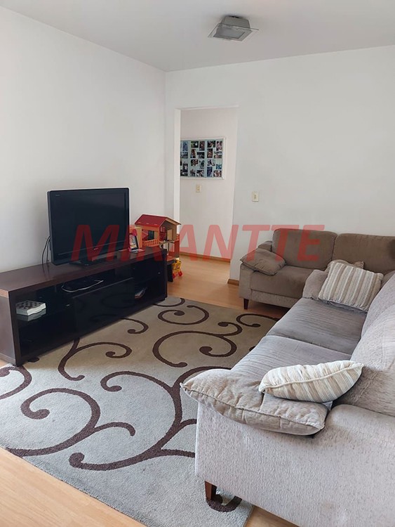 Apartamento de 84m² com 3 quartos em Água Fria