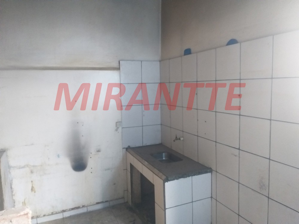 Terreno de 162m² em Freguesia do Ó