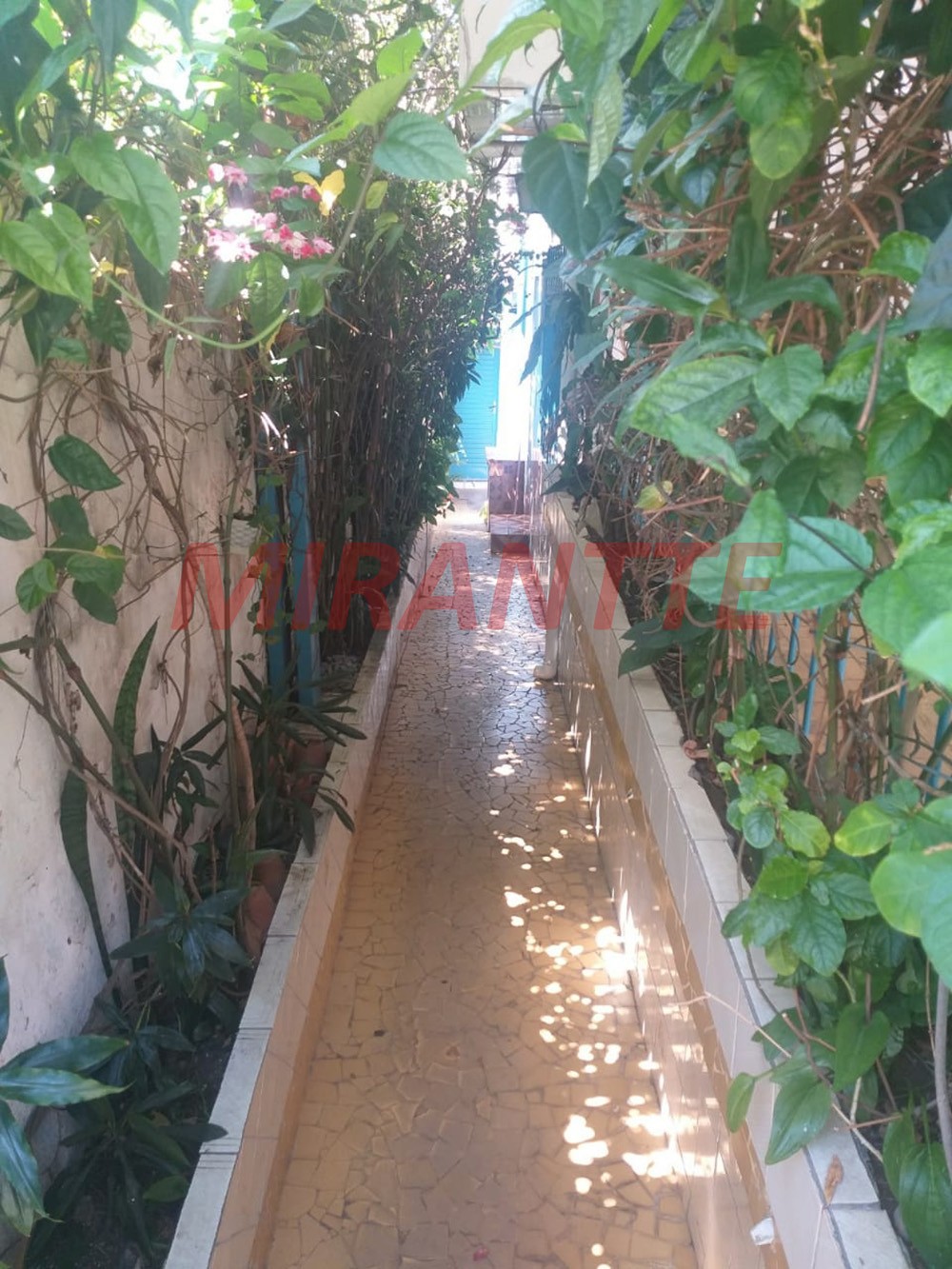 Terreno de 162m² em Freguesia do Ó