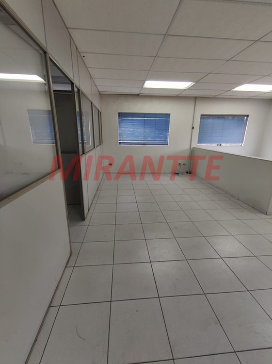 Comercial de 325m² em Carandiru