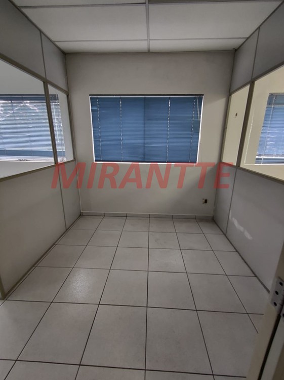 Comercial de 325m² em Carandiru