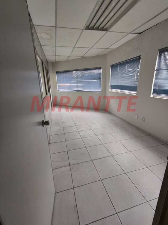 Comercial de 325m² em Carandiru