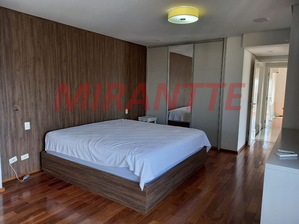 Apartamento de 169m² com 3 quartos em Santana