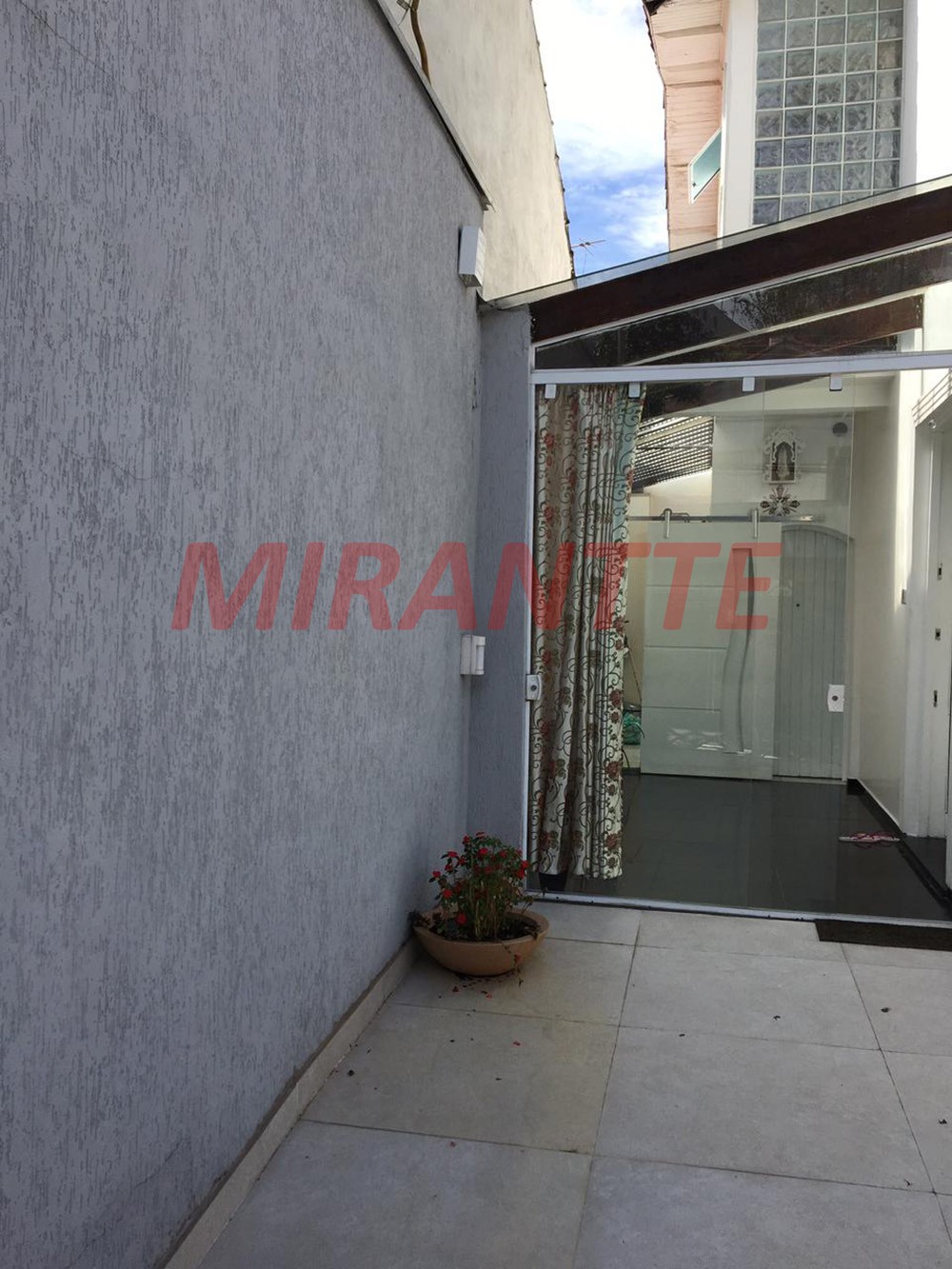 Sobrado de 380m² com 4 quartos em Jardim França