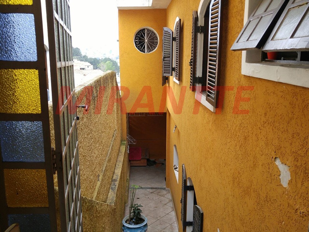 Sobrado de 97m² com 3 quartos em Parque Casa De Pedra