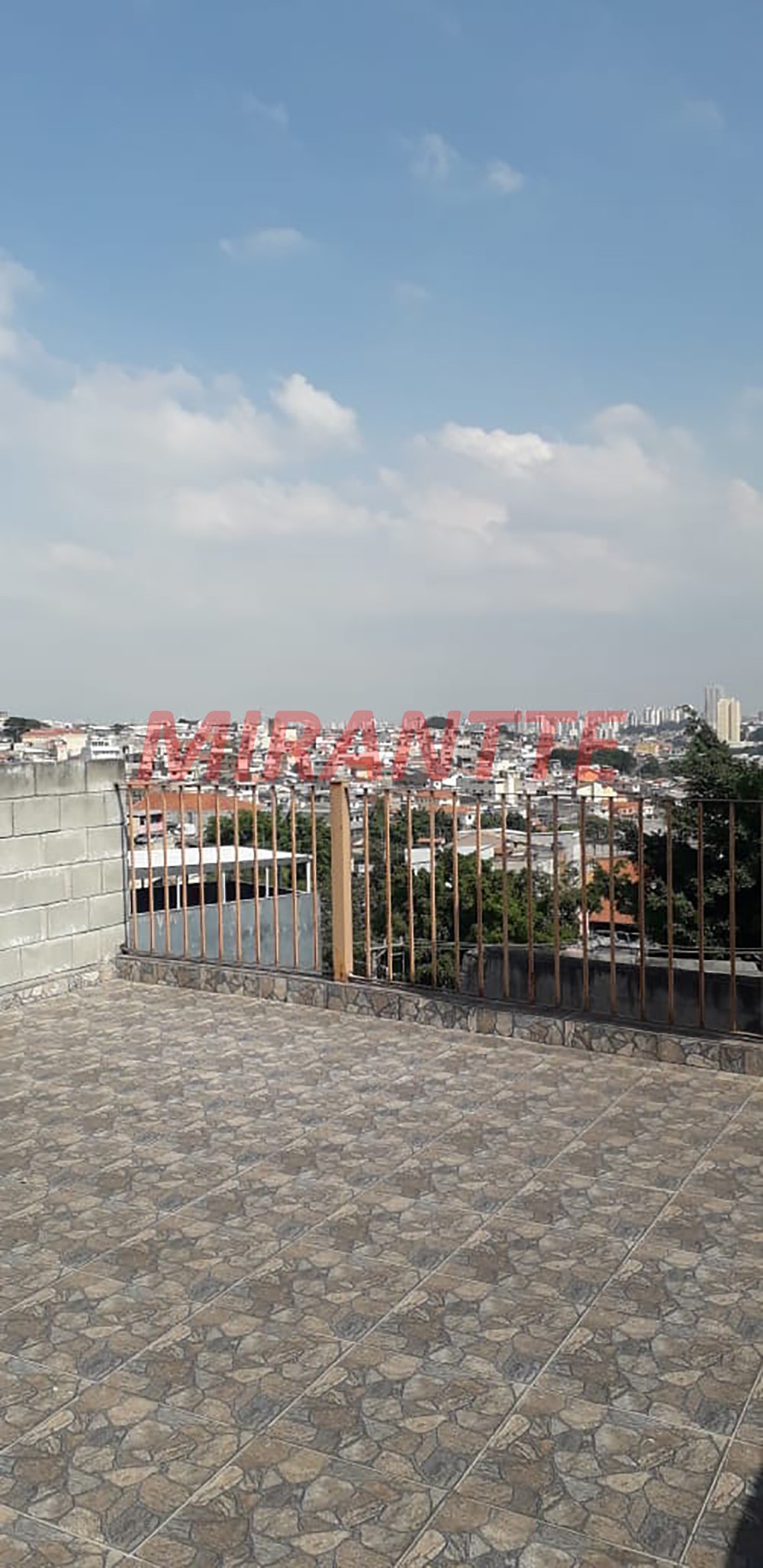 Comercial de 270m² com 2 quartos em Freguesia do